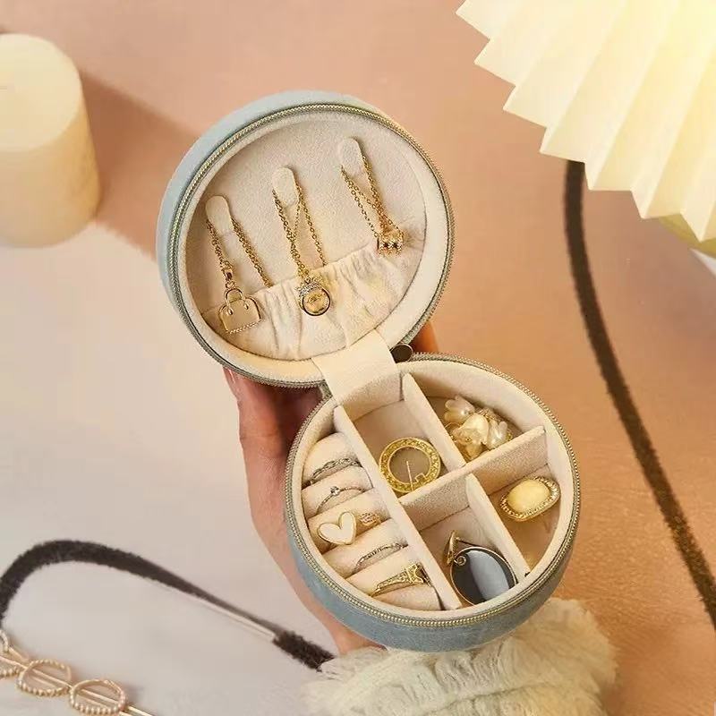Portable Velvet Ring Organizer Case Small Jewelry Storage Box for Travel