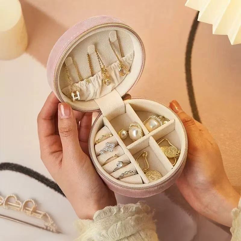 Portable Velvet Ring Organizer Case Small Jewelry Storage Box for Travel