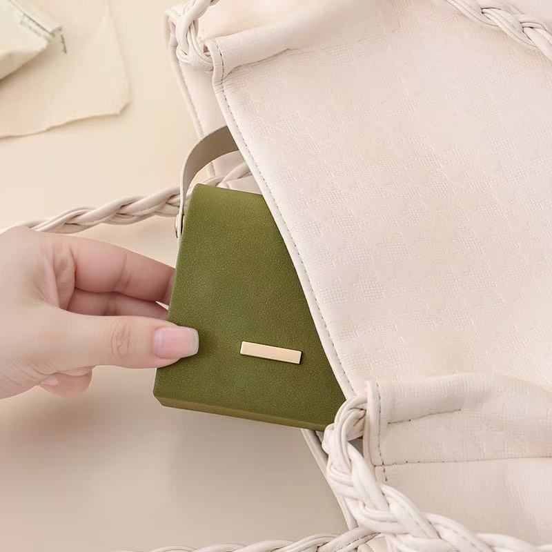 Hanging Mini Jewelry Storage Case